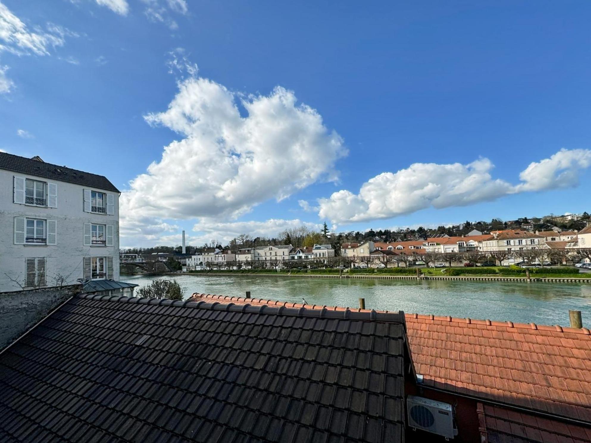 Le Cosy Lagny - Appartement Cosy Avec Balcon Vue Sur Marne ภายนอก รูปภาพ