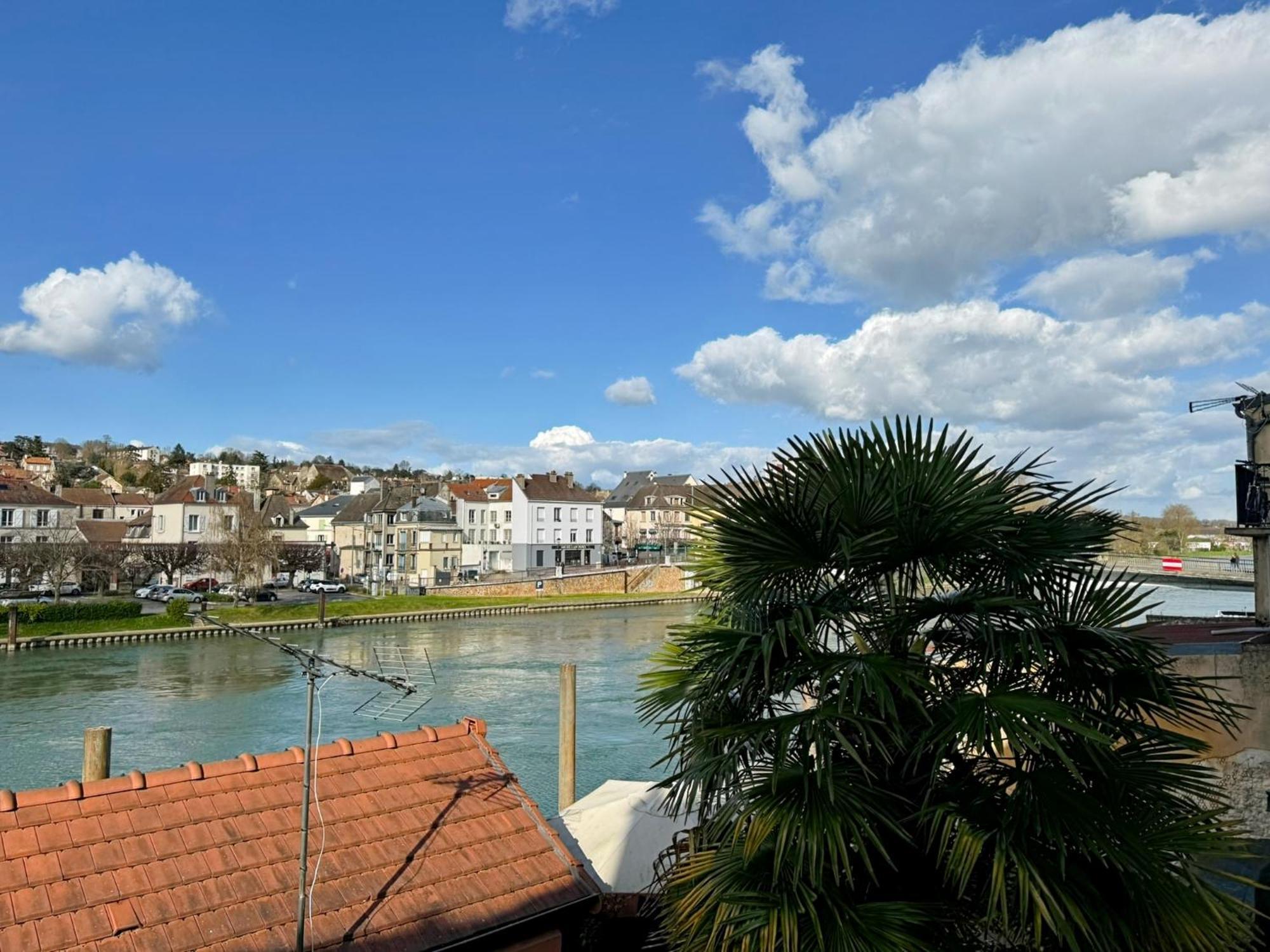 Le Cosy Lagny - Appartement Cosy Avec Balcon Vue Sur Marne ภายนอก รูปภาพ