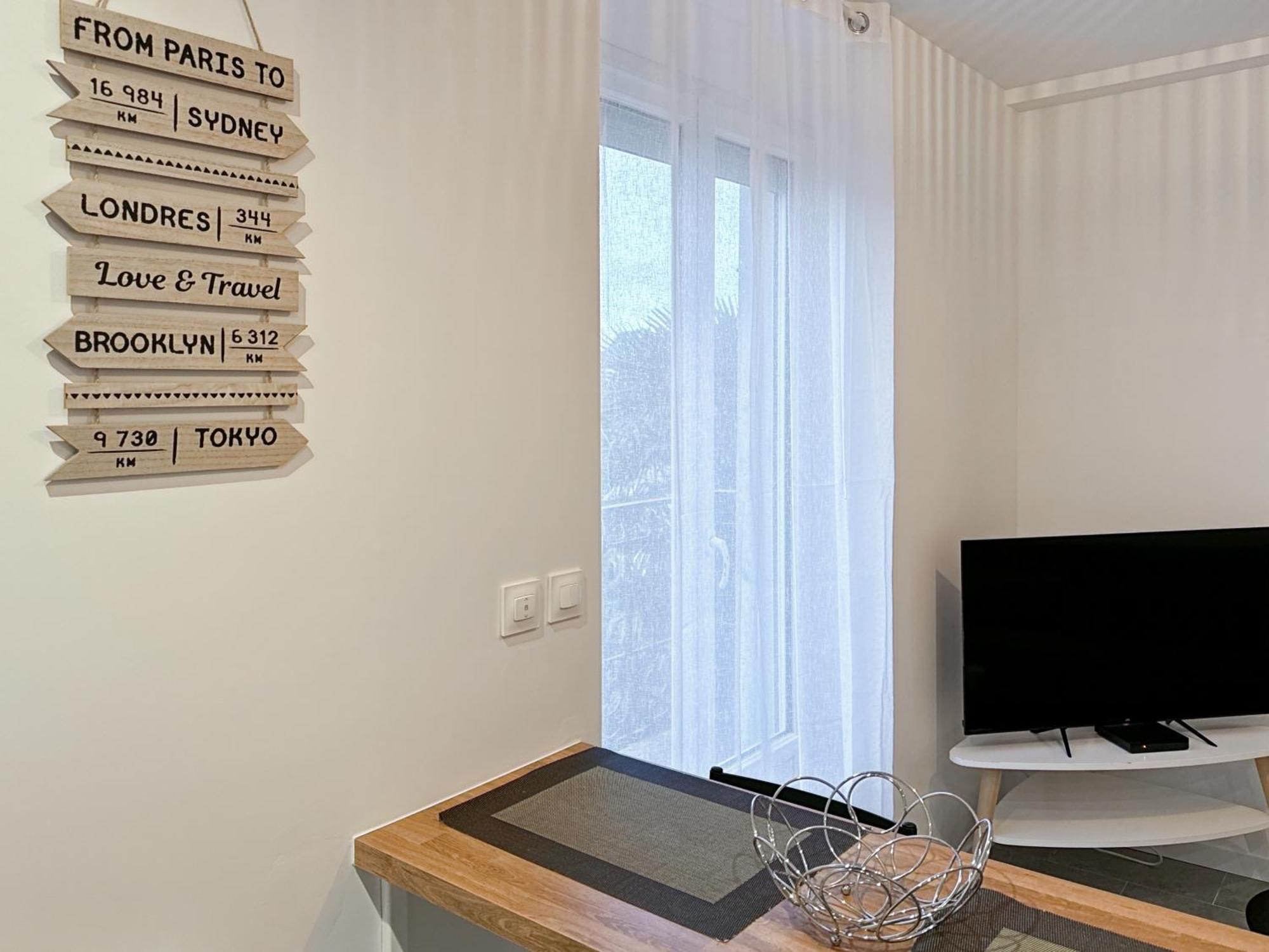 Le Cosy Lagny - Appartement Cosy Avec Balcon Vue Sur Marne ภายนอก รูปภาพ